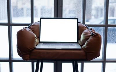 Calm home office focus setup